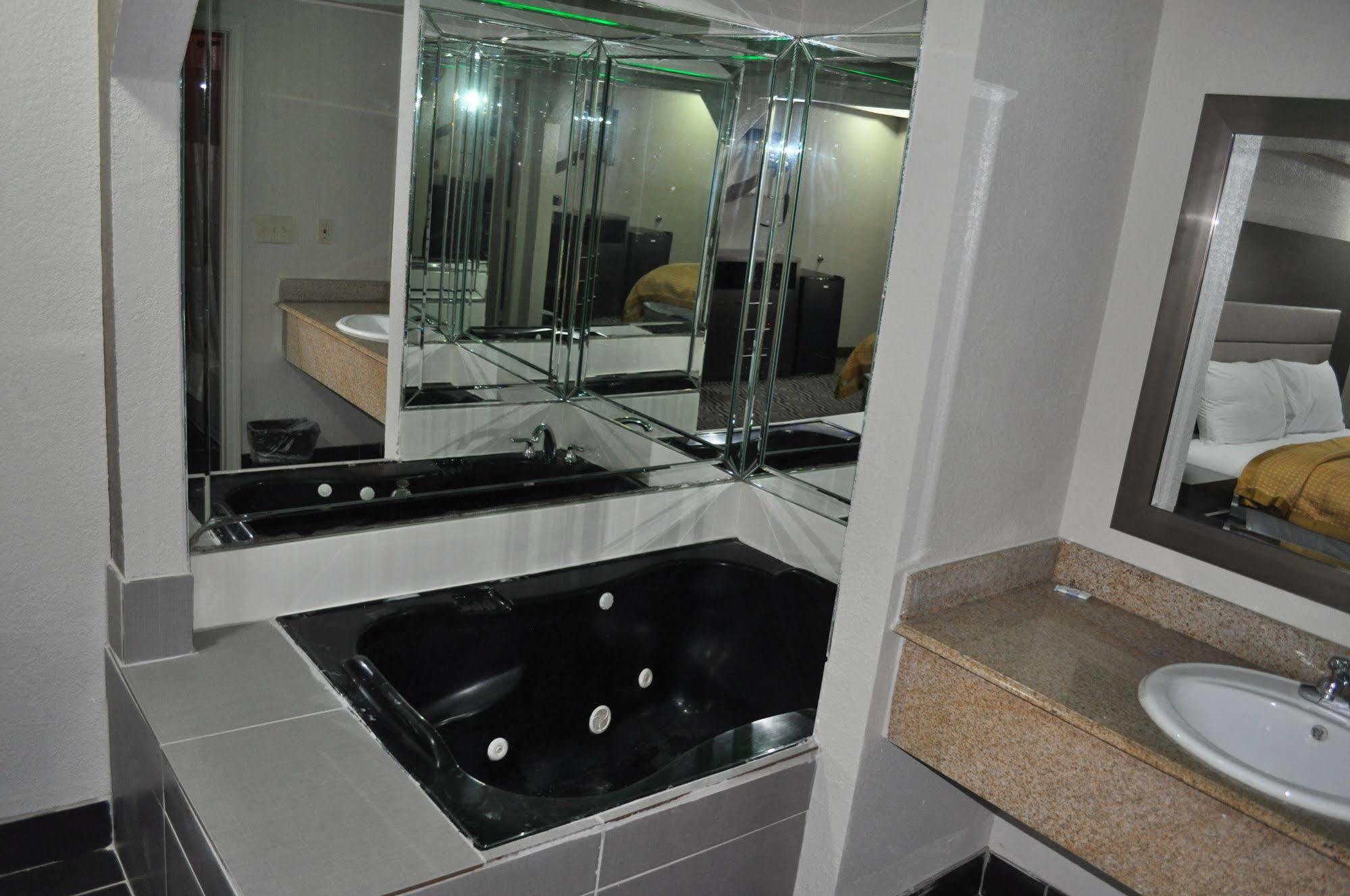 Palace Suites ดัลลัส ภายนอก รูปภาพ
